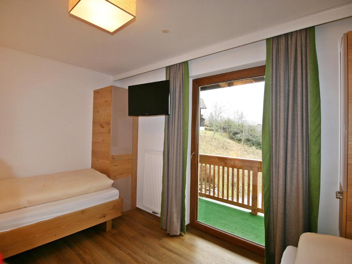 Holiday Home Happy By Interhome Eben Im Pongau Ngoại thất bức ảnh